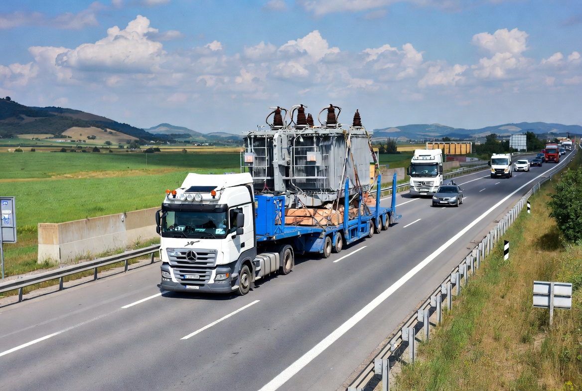 Utilaj supradimensionat pe ruta Nădlac–Florești: 5 zile, 3 autostrăzi